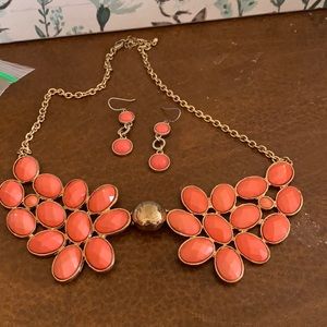 Necklace and earring set